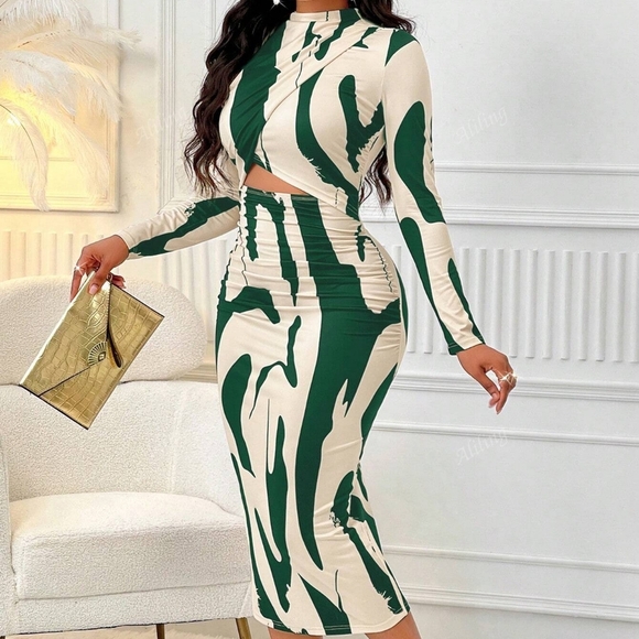 1pc Crop Waist Pleated Collar All Over Print Long Sleeve Dress